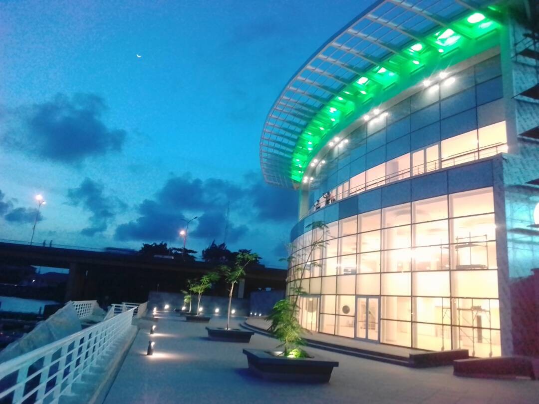 Latest company Cases about ナイジェリア イコイ 電気力マンション